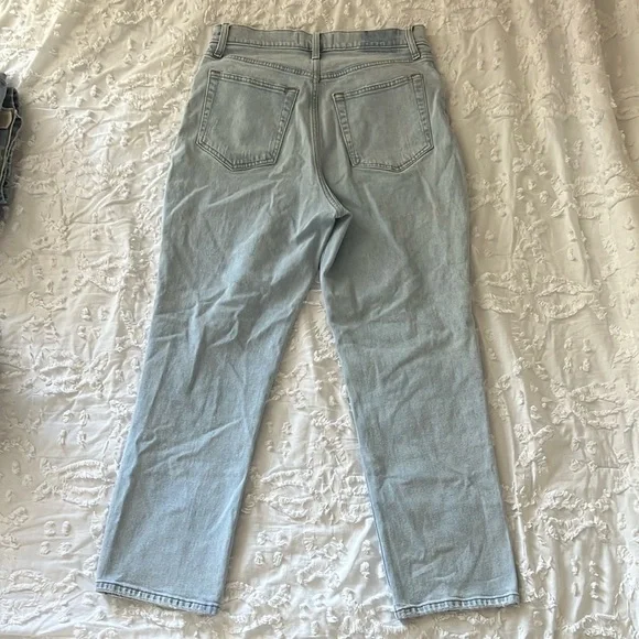 The Ankle Straight Ultra High Rise Abercrombie Jeans - Picture 8 of 9